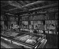 Biblioteca con Libri Antichi